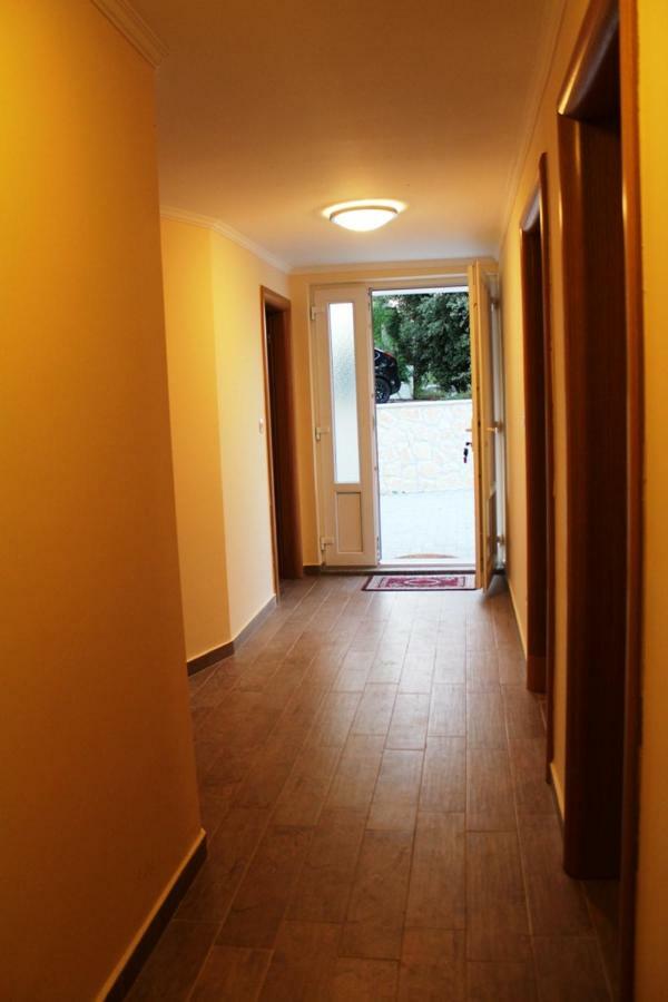 Apartment Sax Jezera Εξωτερικό φωτογραφία