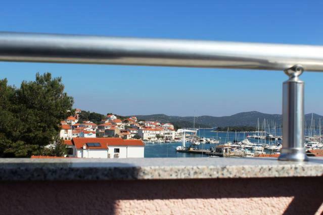 Apartment Sax Jezera Εξωτερικό φωτογραφία
